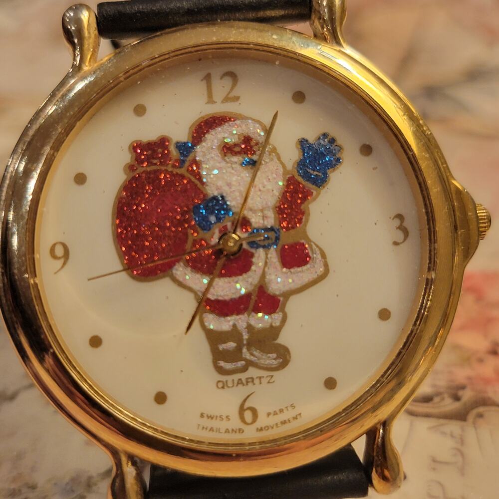Vintage Watches Servon Santa Quartz Holiday Watch Glitter Dial Leather Strap